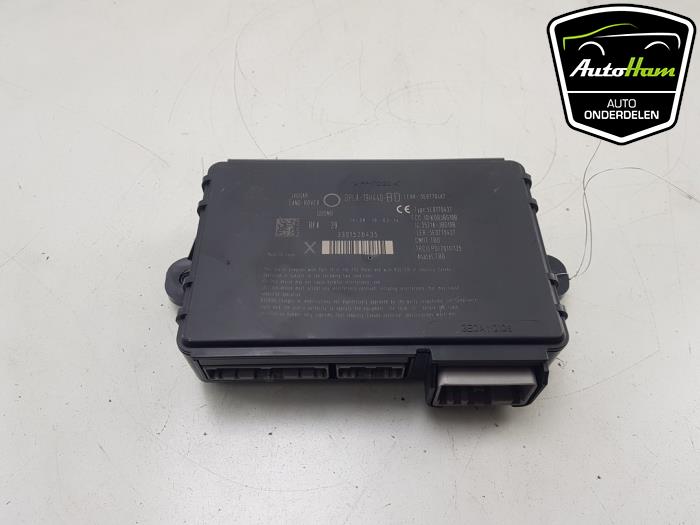 Używane Modul keyless vehicle Landrover Range Rover Sport (LW) 3.0 SDV6 Cena € 125,00 Procedura marży oferowane przez AutoHam
