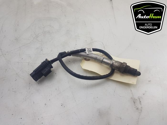 Lambda probe from a BMW X5 (G05) xDrive 45 e iPerformance 3.0 24V 2022