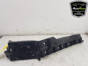 Used Rear bumper component, left Landrover Range Rover Sport (LW) 3.0 SDV6 Price € 10,00 Margin scheme offered by AutoHam