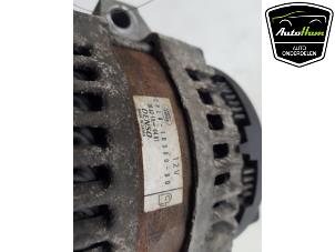 Dynamo från en Land Rover Range Rover Sport (LW) 3.0 SDV6 2014