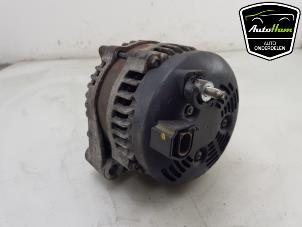Dynamo från en Land Rover Range Rover Sport (LW) 3.0 SDV6 2014