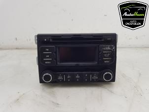 Used Radio CD player Kia Rio III (UB) 1.2 CVVT 16V Price € 50,00 Margin scheme offered by AutoHam