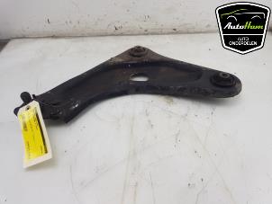 Used Front wishbone, left Opel Crossland/Crossland X 1.6 CDTi 100 Price € 75,00 Margin scheme offered by AutoHam