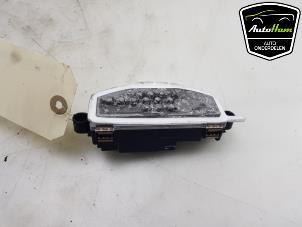 Used Heater resistor Mercedes Vito (447.6) 2.2 116 CDI 16V Price € 20,00 Margin scheme offered by AutoHam