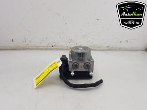 Usagé Pompe ABS Kia Picanto (JA) 1.0 DPi 12V Prix € 150,00 Règlement à la marge proposé par AutoHam