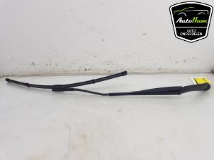Used Front wiper arm Renault Express 1.5 dCi 95 Price € 20,00 Margin scheme offered by AutoHam