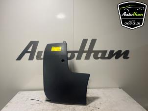 Used Rear bumper component, right Renault Trafic New (FL) 1.9 dCi 100 16V Price € 30,00 Margin scheme offered by AutoHam