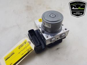 Usagé Pompe ABS Kia Ceed (CDB5/CDBB) 1.0i T-GDi 12V Prix € 275,00 Règlement à la marge proposé par AutoHam