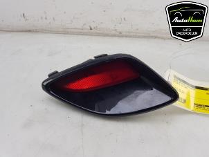 Used Rear bumper reflector, left Kia Ceed (CDB5/CDBB) 1.0i T-GDi 12V Price € 25,00 Margin scheme offered by AutoHam