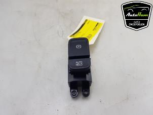 Used Parking brake switch Kia Ceed (CDB5/CDBB) 1.0i T-GDi 12V Price € 25,00 Margin scheme offered by AutoHam