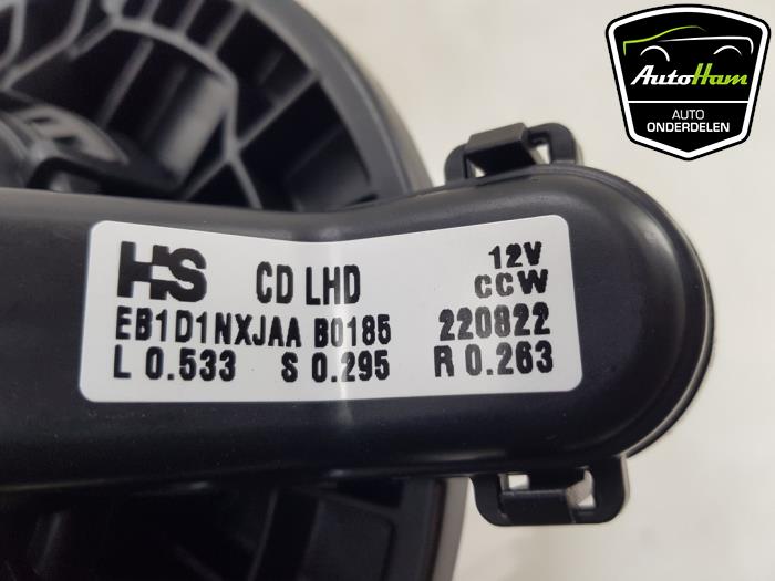 Motor de ventilador de calefactor de un Kia Ceed (CDB5/CDBB) 1.0i T-GDi 12V 2022