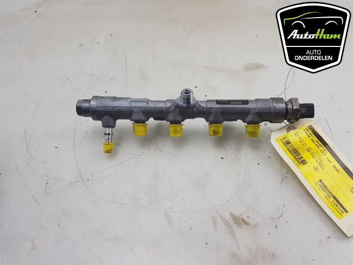 Fuel injector nozzle from a Toyota ProAce City 1.5 D-4D 100 2020