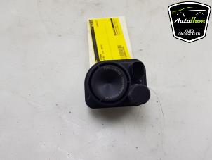 Used Alarm siren Opel Astra K Sports Tourer 1.4 16V Price € 25,00 Margin scheme offered by AutoHam