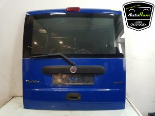 Used Tailgate Fiat Doblo Cargo (223) 1.3 D 16V Multijet DPF Price on request offered by AutoHam