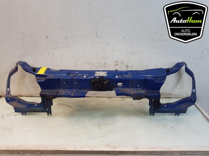 Używane Panel przedni Fiat Doblo Cargo (223) 1.3 D 16V Multijet DPF Cena € 50,00 Procedura marży oferowane przez AutoHam