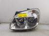Headlight, left from a Fiat Doblo Cargo (223) 1.3 D 16V Multijet DPF 2009