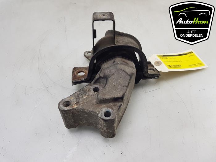 Used Engine mount Fiat Doblo Cargo (223) 1.3 D 16V Multijet DPF Price € 15,00 Margin scheme offered by AutoHam