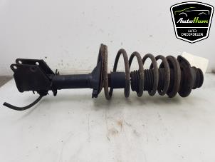 Used Front shock absorber, right Fiat Doblo Cargo (223) 1.3 D 16V Multijet DPF Price € 50,00 Margin scheme offered by AutoHam