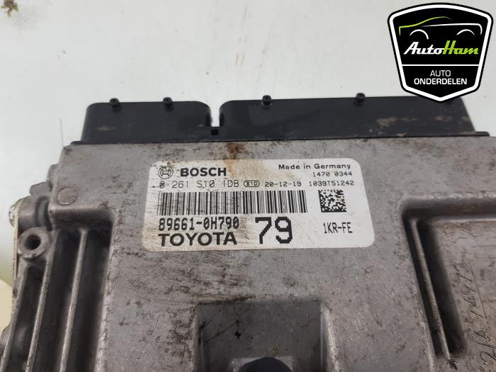Komputer sterowania silnika z Toyota Aygo (B40) 1.0 12V VVT-i 2021