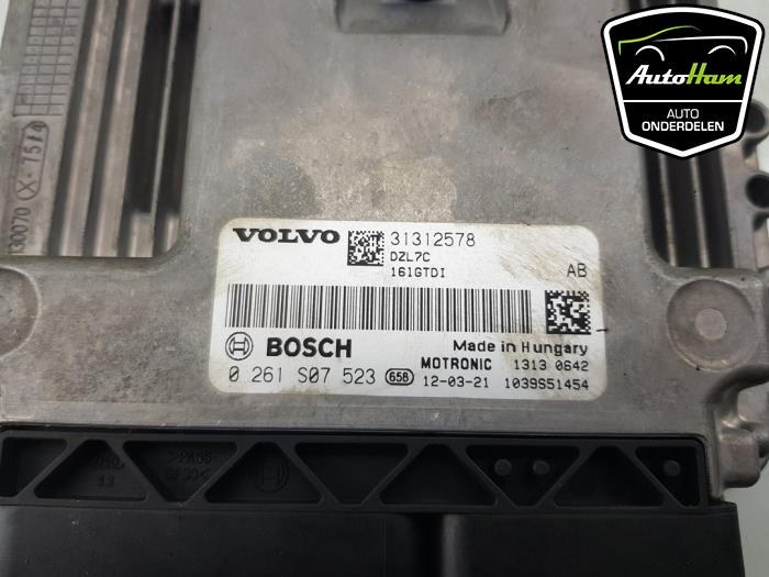 Ordinateur gestion moteur d'un Volvo V60 I (FW/GW) 1.6 T3 16V 2012