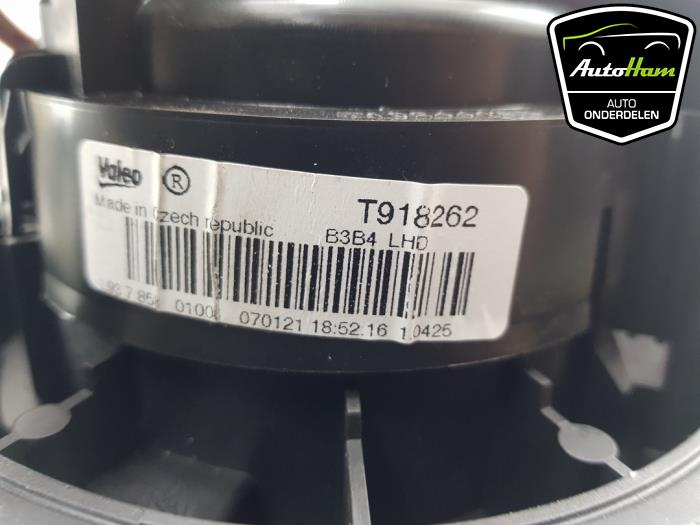 Motor de ventilador de calefactor de un Toyota Aygo (B40) 1.0 12V VVT-i 2021