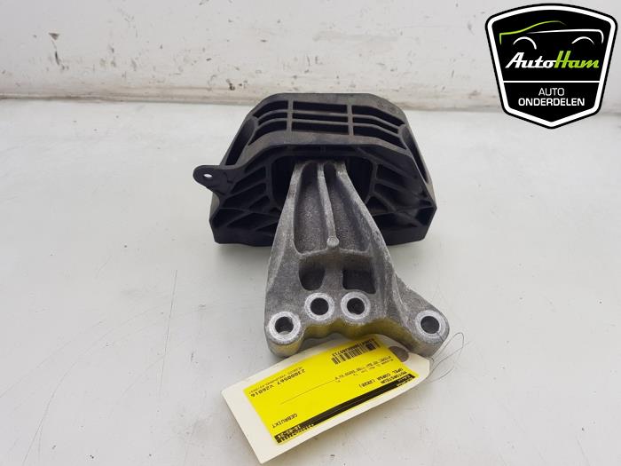 Used Engine mount Opel Corsa F (UB/UH/UP) 1.2 12V 75 Price € 35,00 Margin scheme offered by AutoHam