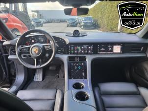 Usados Juego y módulo de airbag Porsche Taycan (Y1A) 4S Precio de solicitud ofrecido por AutoHam