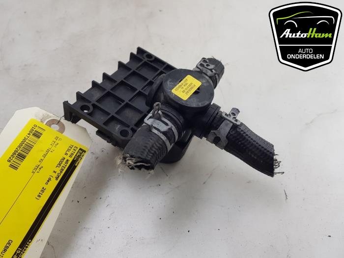 Begagnade Extra vattenpump Tesla Model X 100X Pris € 20,00 Marginaltabell erbjuds av AutoHam