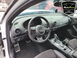 Gebrauchte Airbag Set + Modul Audi A3 Sportback (8VA/8VF) 1.8 TFSI 16V Quattro Preis € 950,00 Margenregelung angeboten von AutoHam