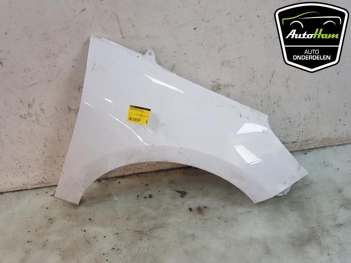 Front wing, right from a Ford Fiesta 7 1.0 EcoBoost 12V 100 2022