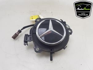 Używane Kamera cofania Mercedes GLC Coupe (C253) 2.2 220d 16V BlueTEC 4-Matic Cena € 175,00 Procedura marży oferowane przez AutoHam