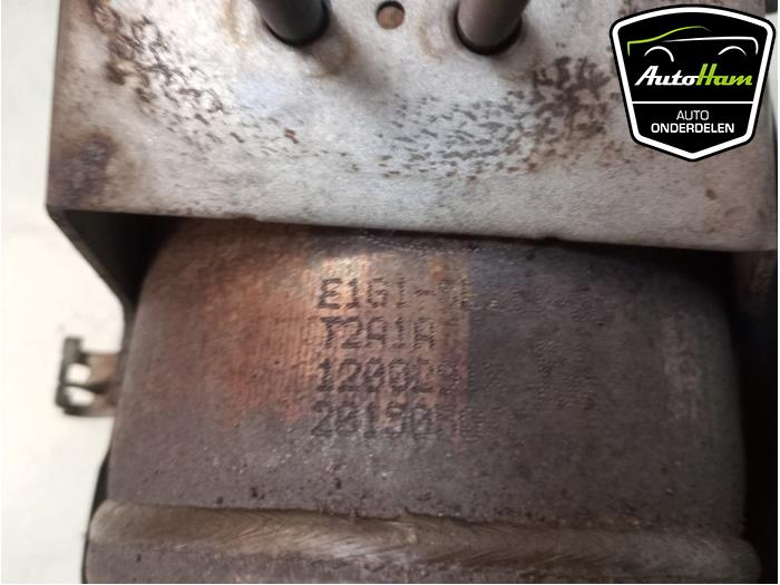Front pipe + catalyst from a Ford S-Max (WPC) 1.5 EcoBoost 16V 2016
