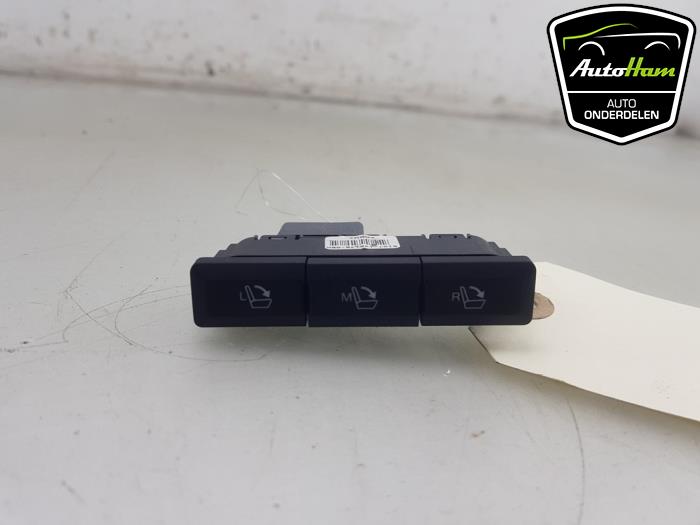 Używane Przelacznik Ford S-Max (WPC) 1.5 EcoBoost 16V Cena € 10,00 Procedura marży oferowane przez AutoHam