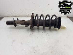 Used Fronts shock absorber, left Ford C-Max (DXA) 1.5 Ti-VCT EcoBoost 150 16V Price € 40,00 Margin scheme offered by AutoHam