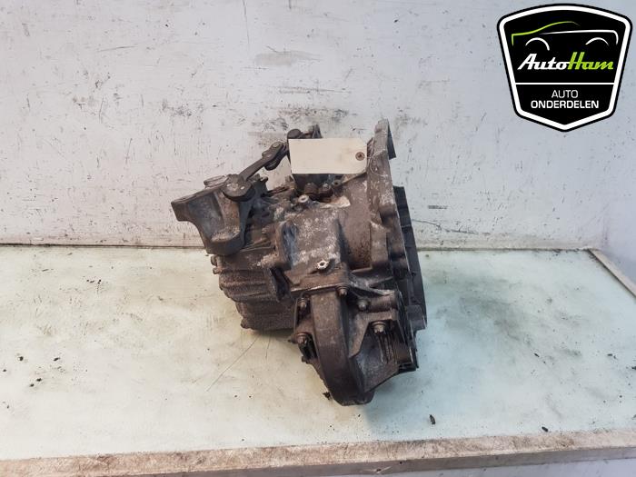 Gearbox from a Opel Astra K 1.5 CDTi 122 12V 2021