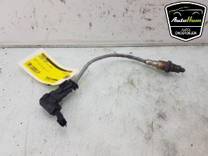 Lambda probe from a Peugeot 208 II (UB/UH/UP) 1.2 Vti 12V PureTech 100 2019