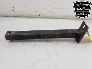 Used Front wishbone support, right Opel Crossland/Crossland X 1.2 12V Euro 6 Price € 25,00 Margin scheme offered by AutoHam