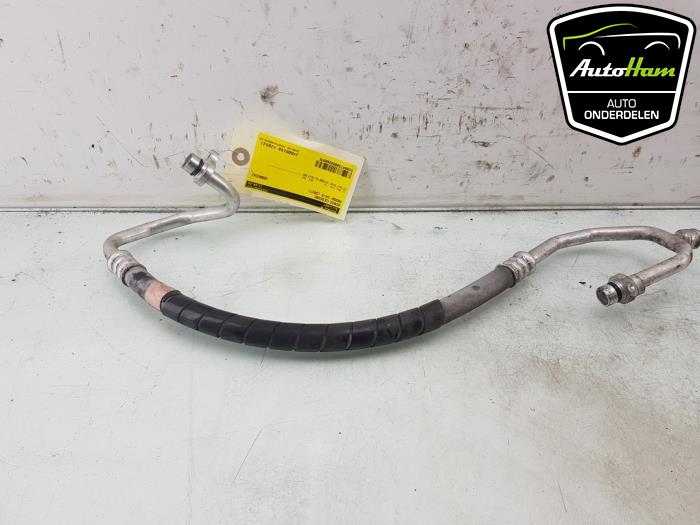 Air conditioning line from a Mazda CX-5 (KE,GH) 2.2 SkyActiv-D 150 16V 2WD 2016
