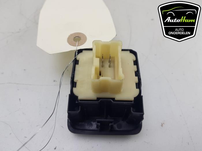 Electric window switch from a Mercedes-Benz Citan (415.6) 1.5 108 CDI 2016