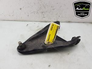 Used Front wishbone, left Renault Express 1.5 dCi 75 Price € 35,00 Margin scheme offered by AutoHam