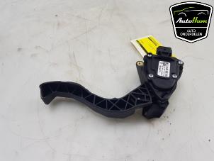 Used Accelerator pedal Renault Clio V (RJAB) 1.6 E-Tech 145 16V Price € 50,00 Margin scheme offered by AutoHam