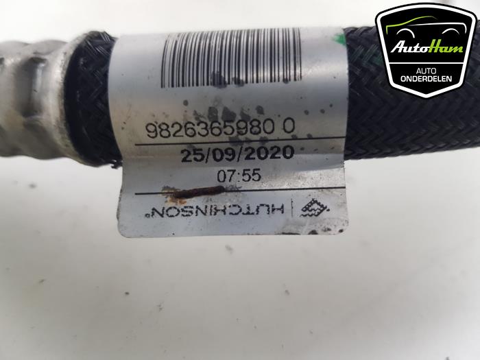 Air conditioning line from a Peugeot 2008 (UD/UK/UR/US/UX) 1.2 VTi 12V PureTech 100 2020