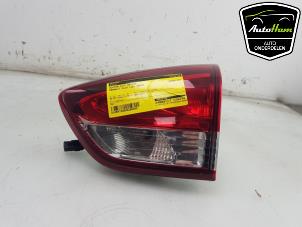 Used Taillight, right Renault Clio IV Estate/Grandtour (7R) 0.9 Energy TCE 12V Price € 25,00 Margin scheme offered by AutoHam