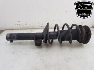 Used Front shock absorber, right Volkswagen Tiguan (AD1) 2.0 TDI 16V BlueMotion Techn.SCR 4Motion Price € 150,00 Margin scheme offered by AutoHam