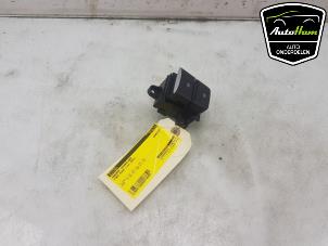 Used Parking brake switch Ford Kuga III (DFK) 2.5 PHEV 16V Price € 15,00 Margin scheme offered by AutoHam
