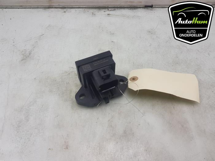 Usagé Module pompe carburant Ford Kuga III (DFK) 2.5 PHEV 16V Prix € 15,00 Règlement à la marge proposé par AutoHam