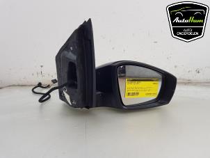 Used Wing mirror, right Volkswagen Polo V (6R) 1.2 TDI 12V BlueMotion Price € 50,00 Margin scheme offered by AutoHam
