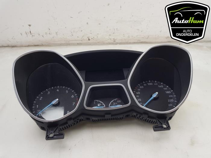 Begagnade Instrumentpanel Ford Focus 3 Wagon 1.0 Ti-VCT EcoBoost 12V 100 Pris € 125,00 Marginaltabell erbjuds av AutoHam