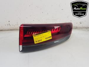 Used Taillight, right Renault Megane IV Estate (RFBK) 1.3 TCE 160 16V Price € 125,00 Margin scheme offered by AutoHam