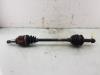 Front drive shaft, left from a Toyota Yaris II (P9) 1.33 16V Dual VVT-I 2009